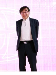 材料強度学研究グループ教授　鳥塚史郎