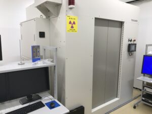 図2 高出力X線CT装置（450kV）
